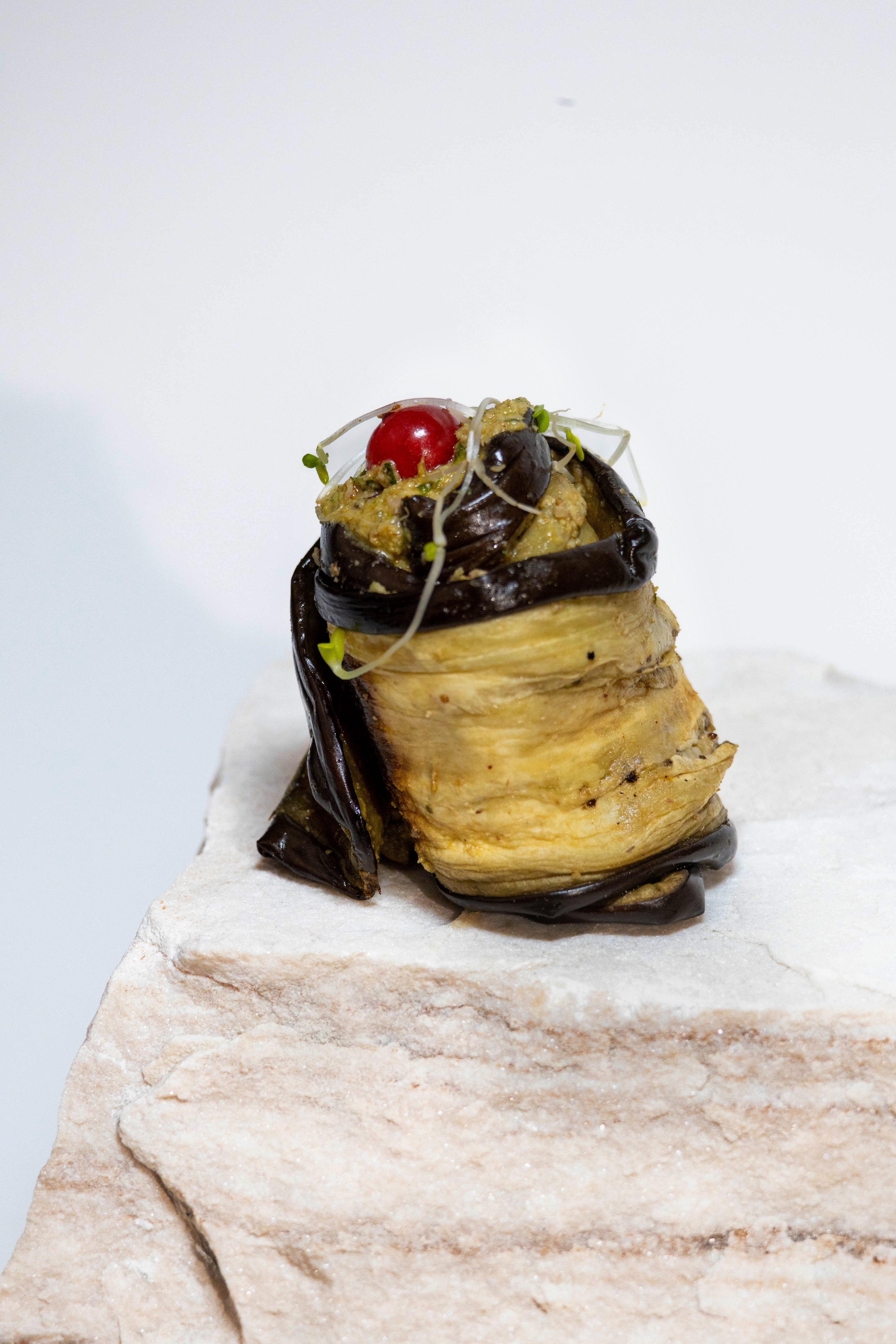 Aubergine Roulades au Pkhali